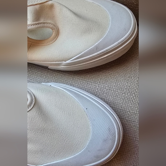 Vans Women's Cream/White Mary Jane Style 93 Canvas Shoe - Picture 3 of 3